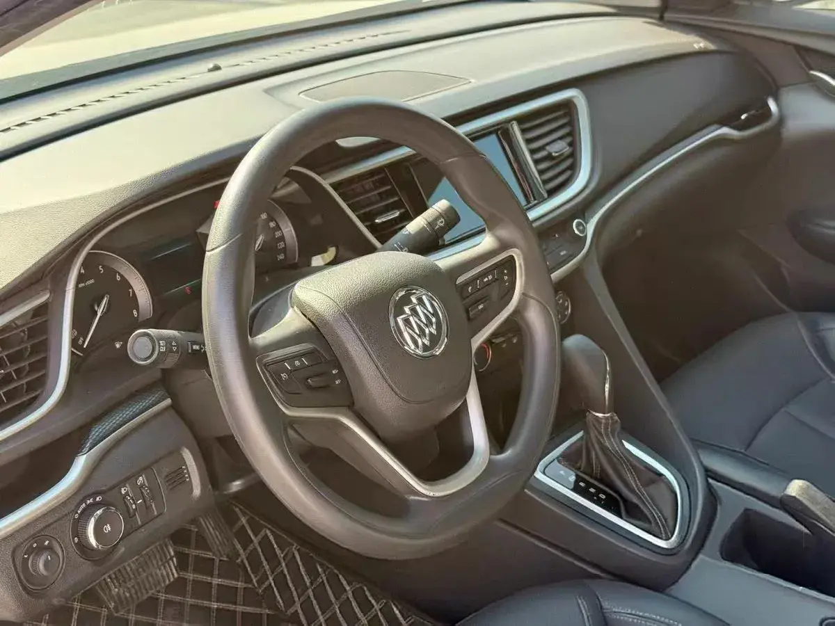 2021 BUICK EXCELLE thumbnail 2