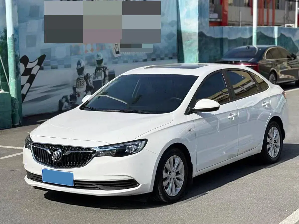 2021 BUICK EXCELLE view 1