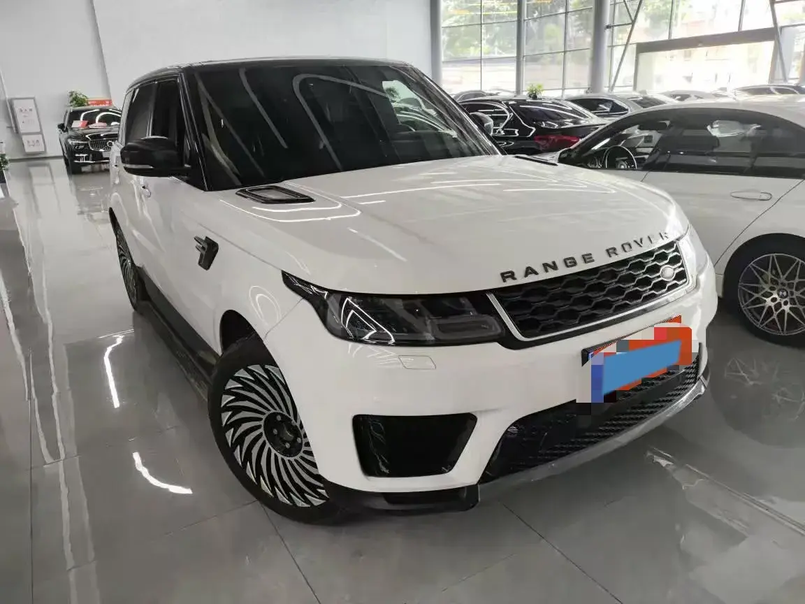 2020 LAND ROVER thumbnail 3