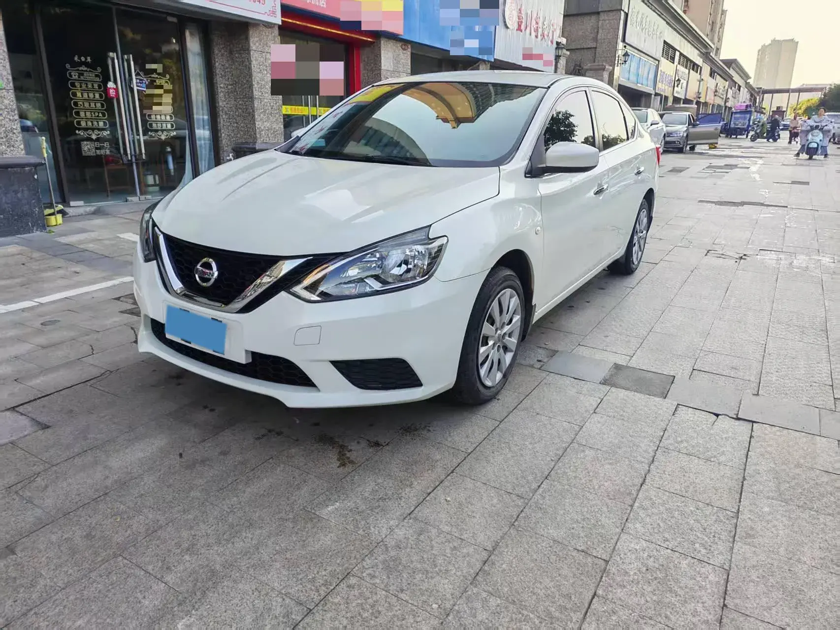 2021 NISSAN SYLPHY view 1