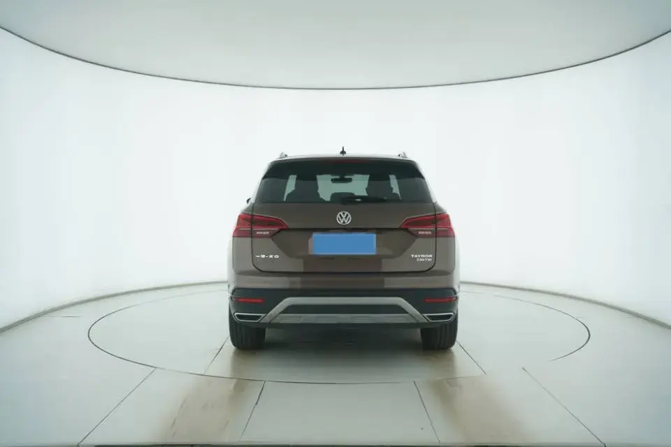 2019 VOLKSWAGEN TAYRON thumbnail 4