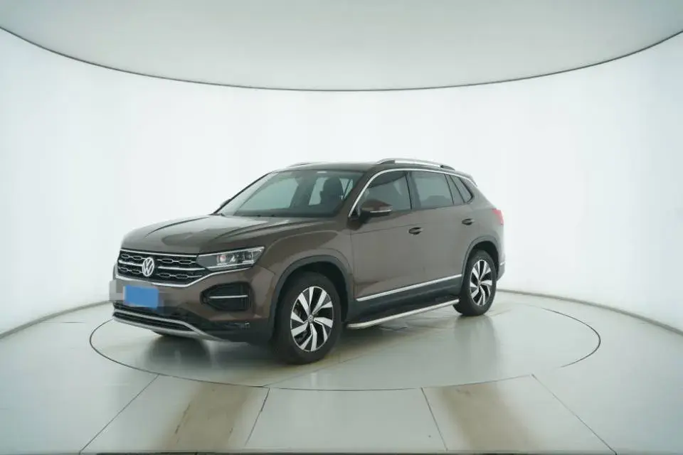 2019 VOLKSWAGEN TAYRON view 1