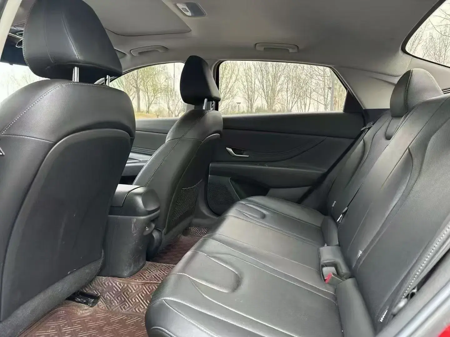 2021 HYUNDAI ELANTRA thumbnail 4