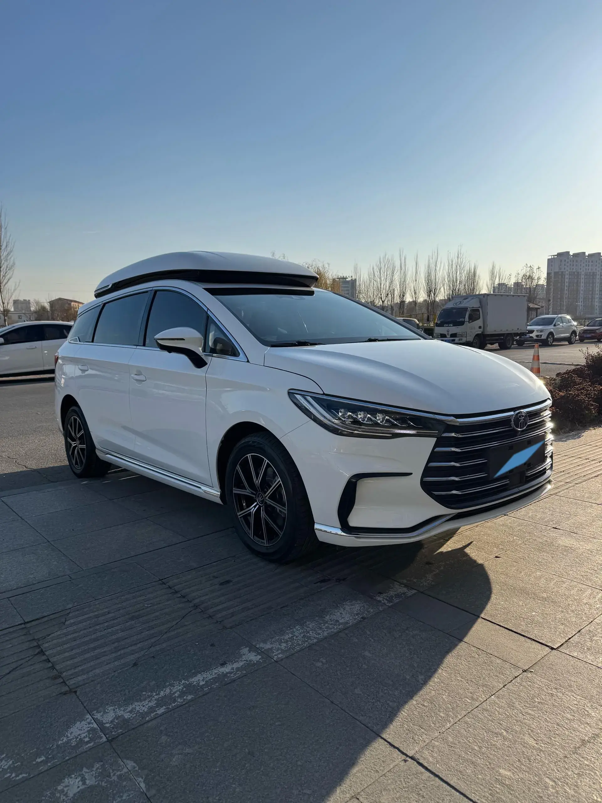 2022 BYD SONG thumbnail 3