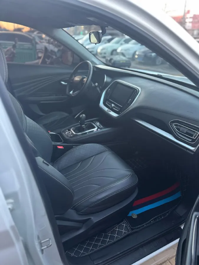 2018 Jetour X70 1.5T 147HP L4 5MT,autocango,china used car exporter,china ev exporter,chinese used car exporter,chinese used ev exporter