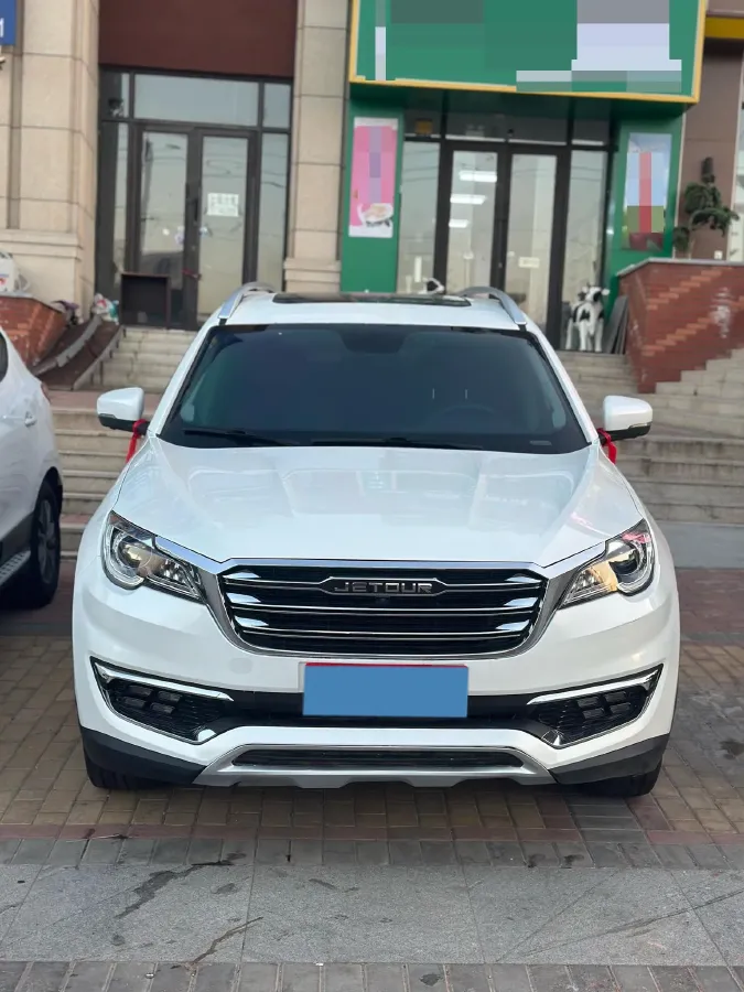 2018 Jetour X70 1.5T 147HP L4 5MT,autocango,china used car exporter,china ev exporter,chinese used car exporter,chinese used ev exporter