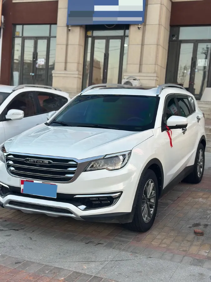 2018 Jetour X70 1.5T 147HP L4 5MT,autocango,china used car exporter,china ev exporter,chinese used car exporter,chinese used ev exporter