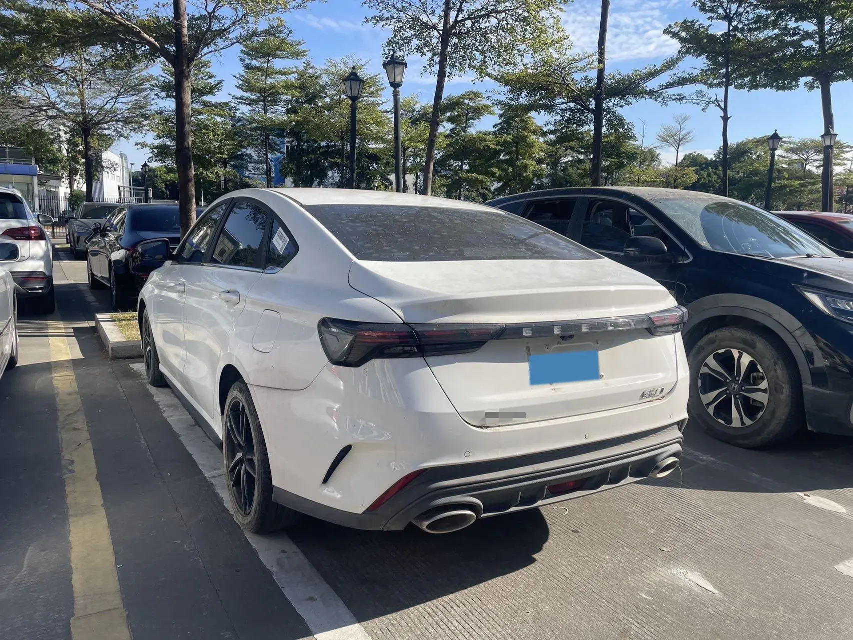 2022 GEELY BINRAY thumbnail 2