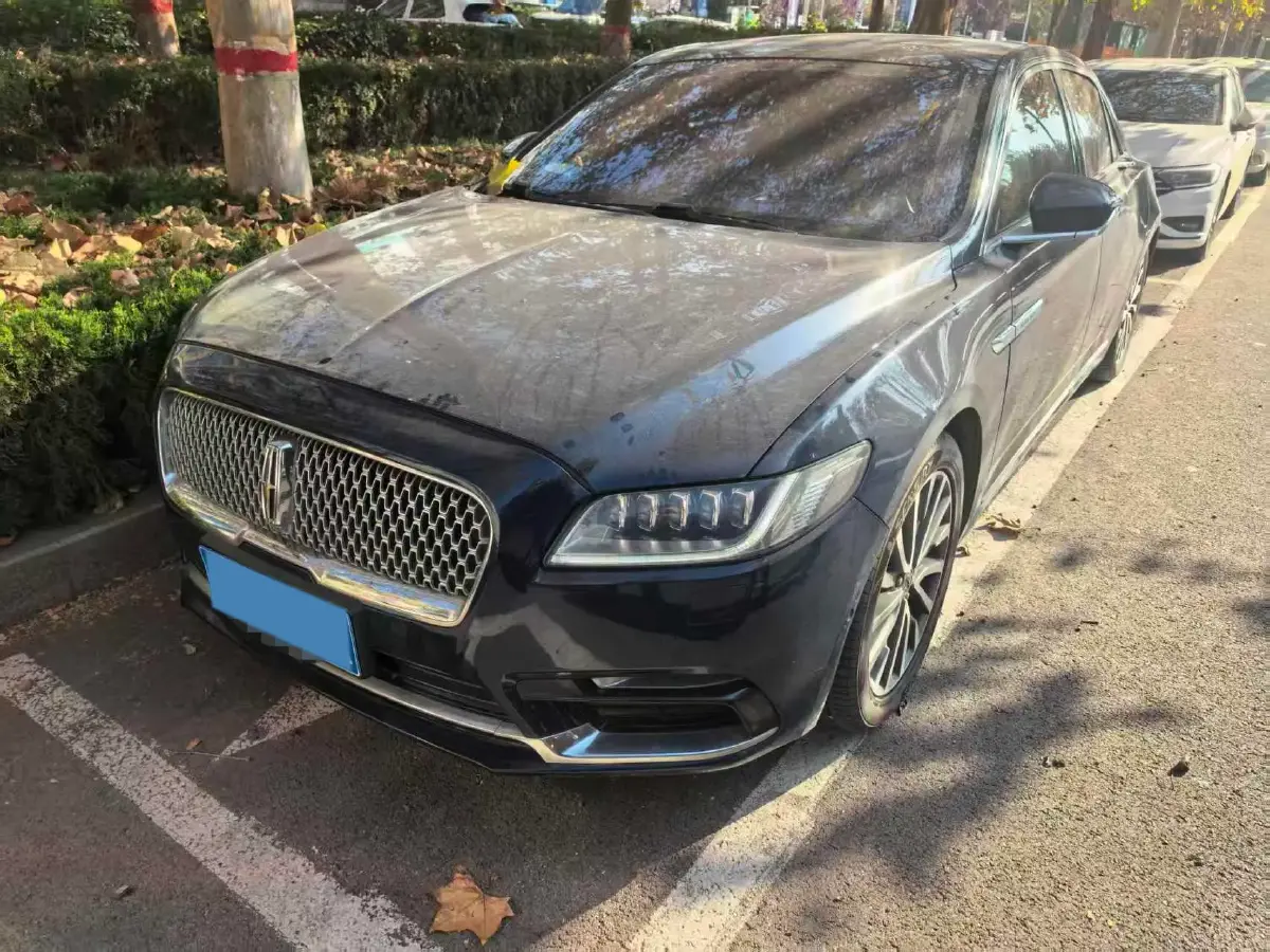 2019 Lincoln Continental 2.0T 241HP L4 6AT