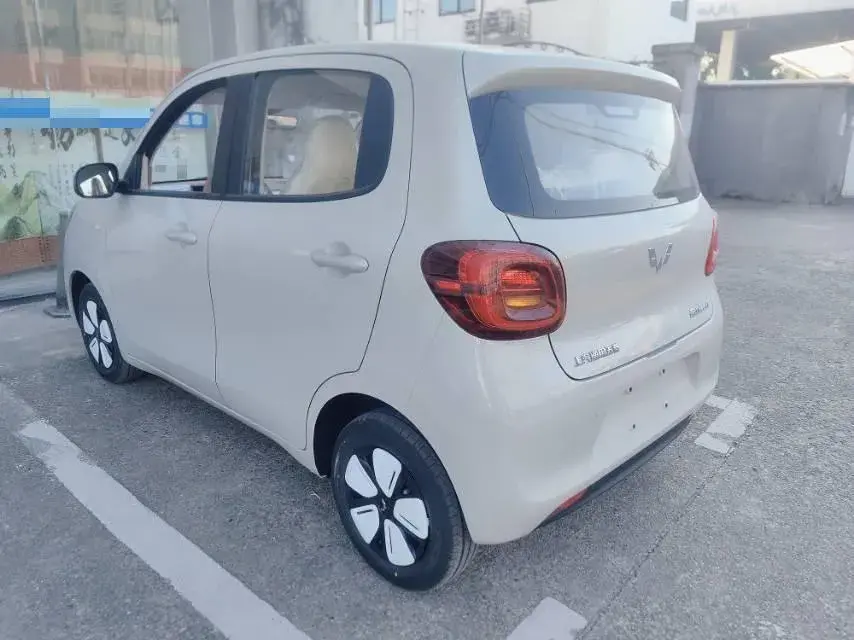 2025 WULING HONGGUANG thumbnail 3