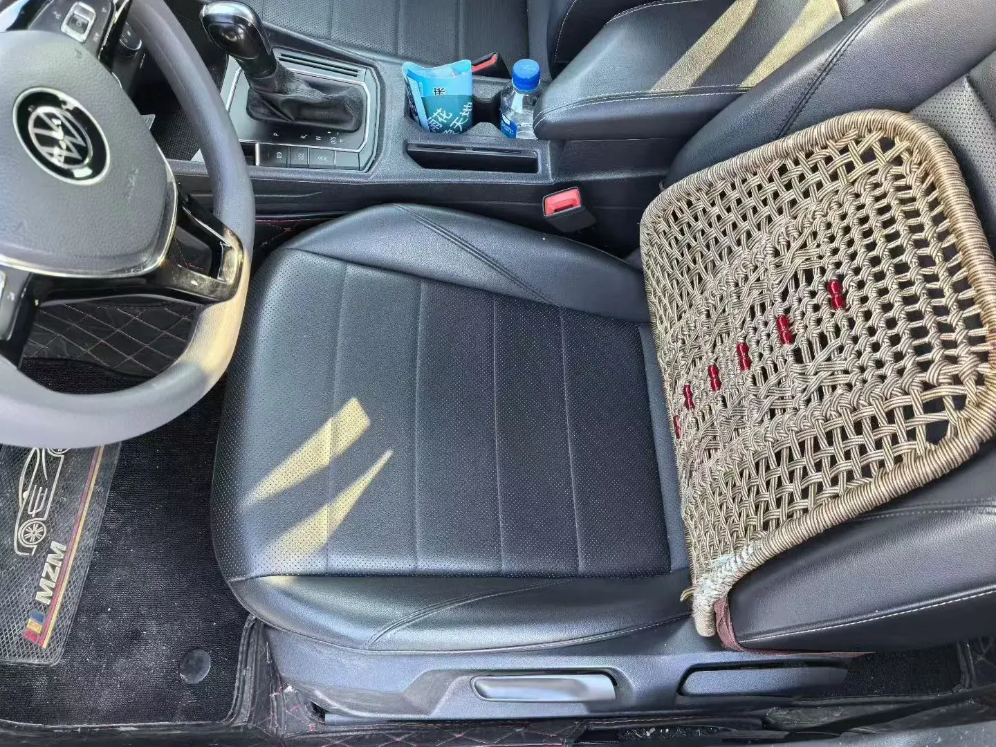 2019 VOLKSWAGEN LAVIDA thumbnail 4