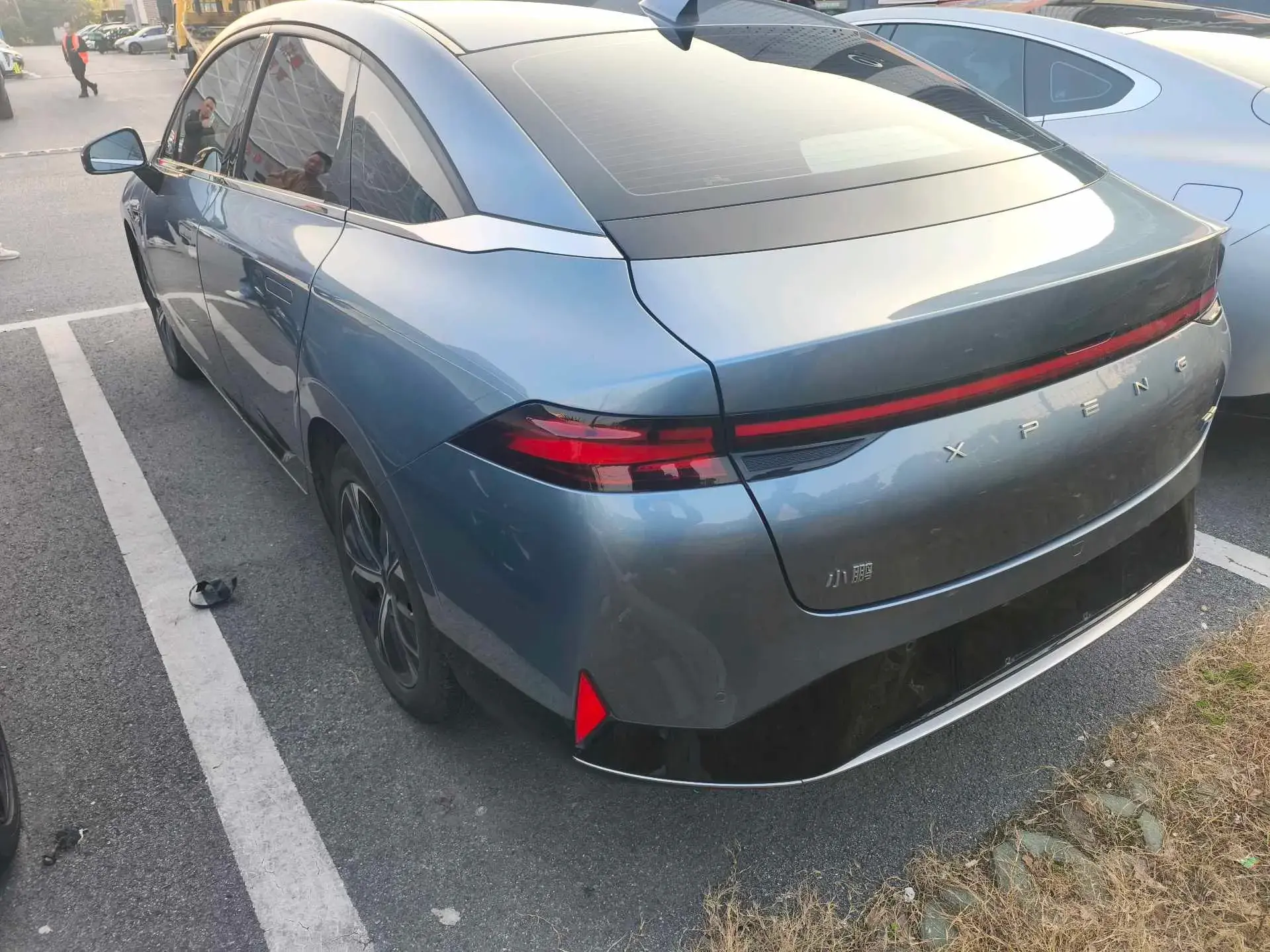 2021 XPENG P5 thumbnail 3