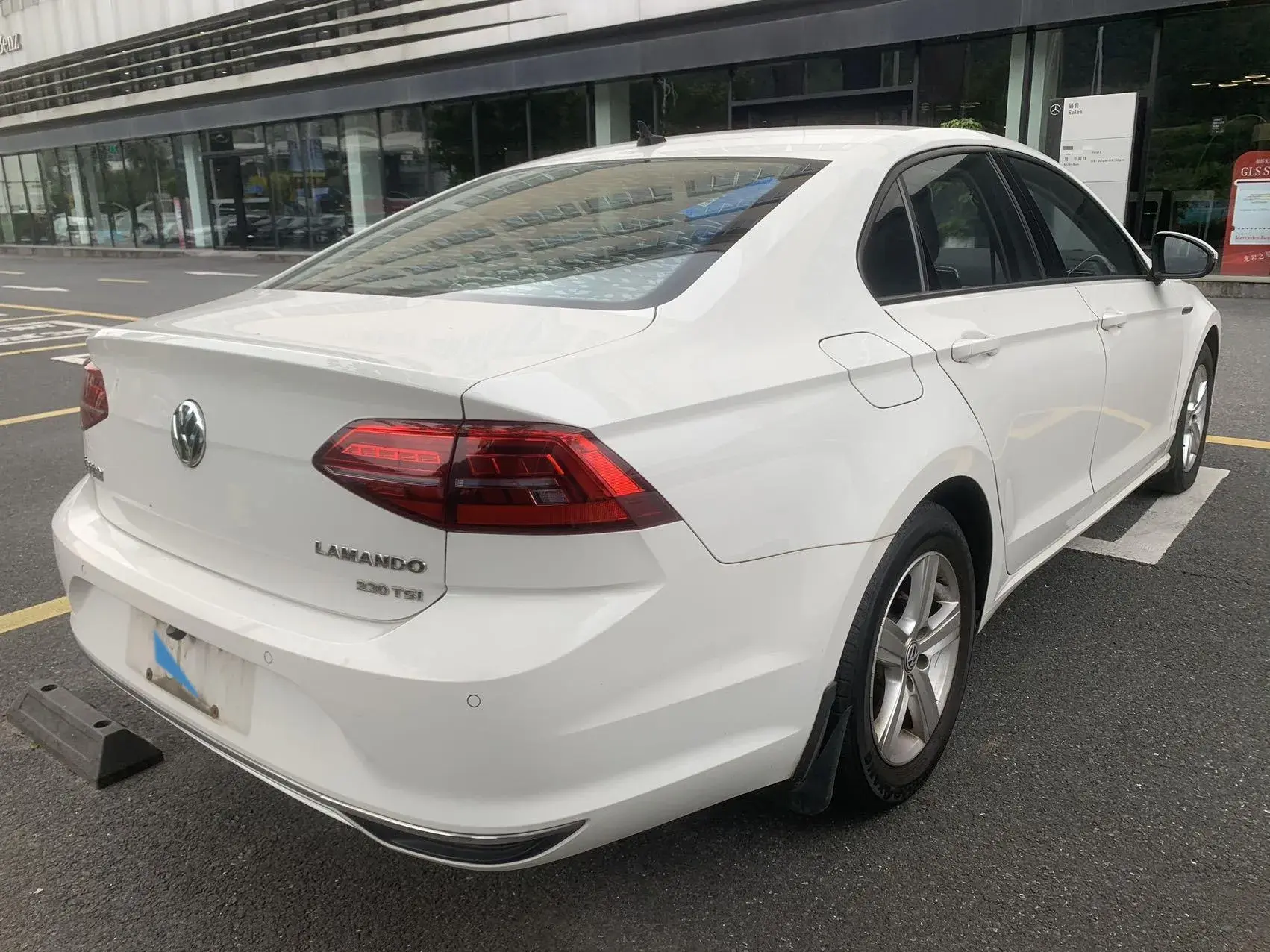 2019 VOLKSWAGEN LAMANDO thumbnail 4