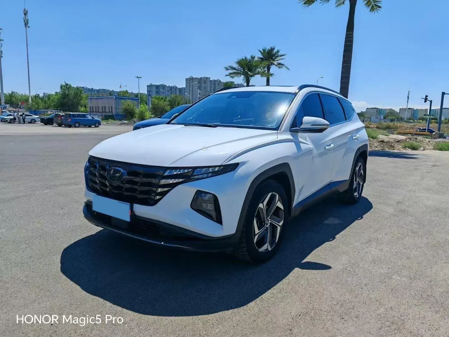 2021 HYUNDAI TUCSON view 1