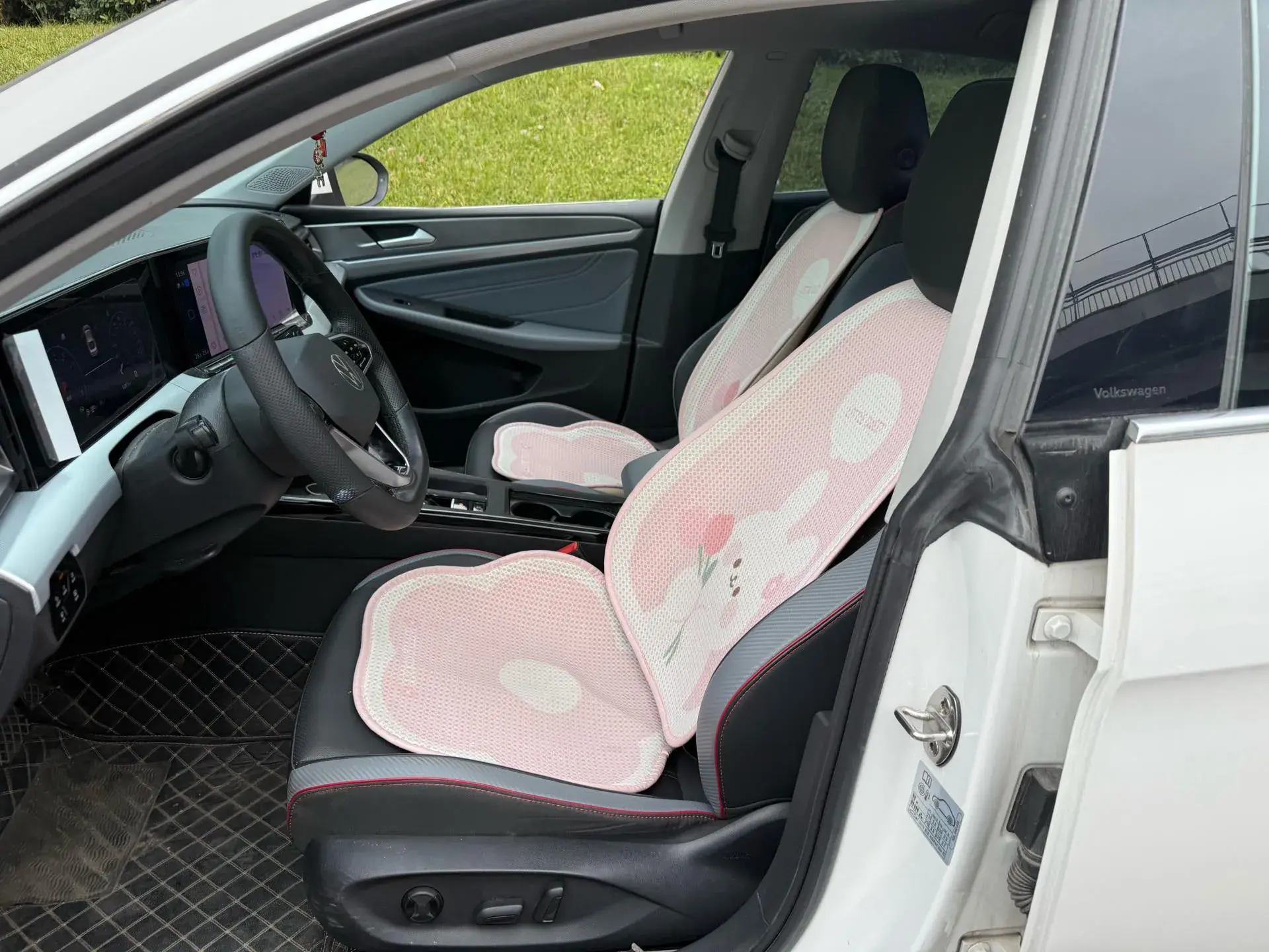 2022 VOLKSWAGEN LAMANDO thumbnail 4