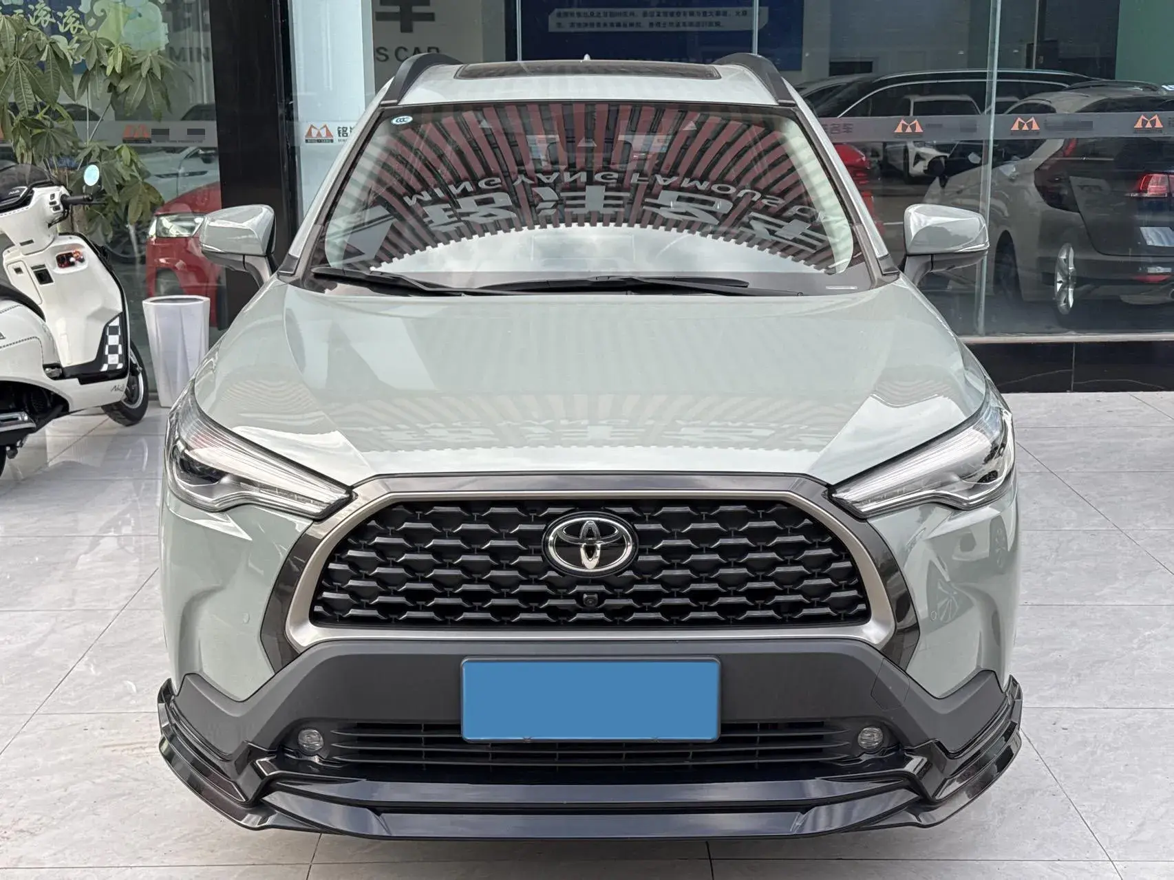 2022 TOYOTA COROLLA thumbnail 2