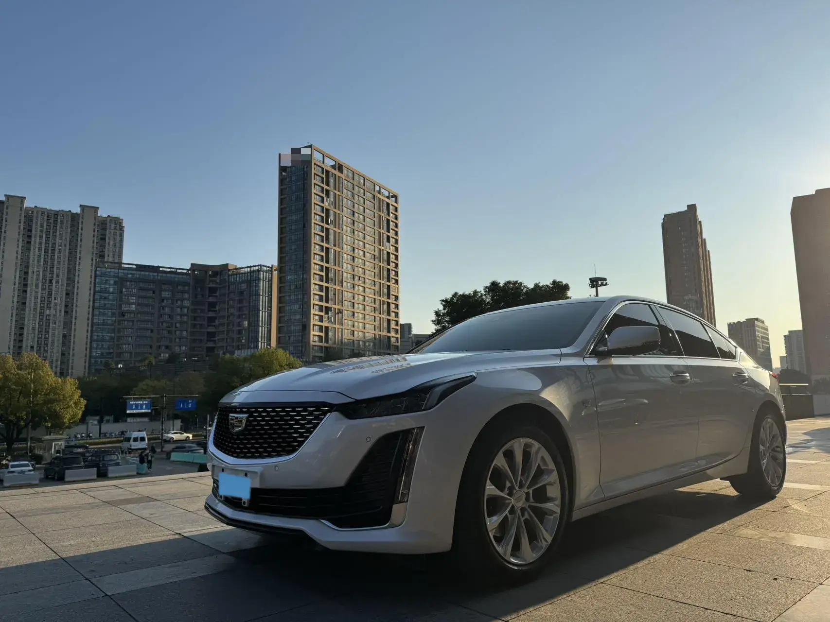 2023 CADILLAC CT5 view 1