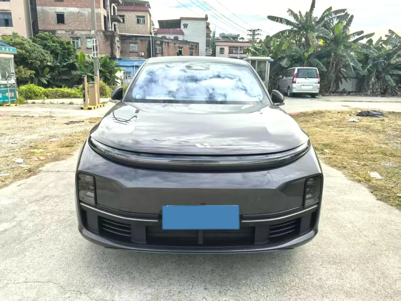 2023 LI L7 thumbnail 2