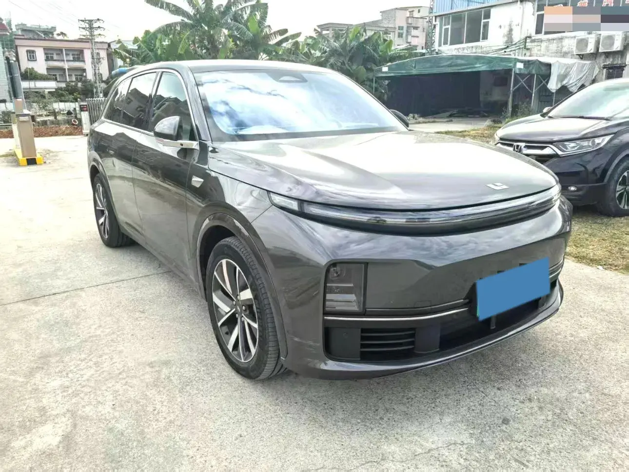 2023 LI L7 thumbnail 3