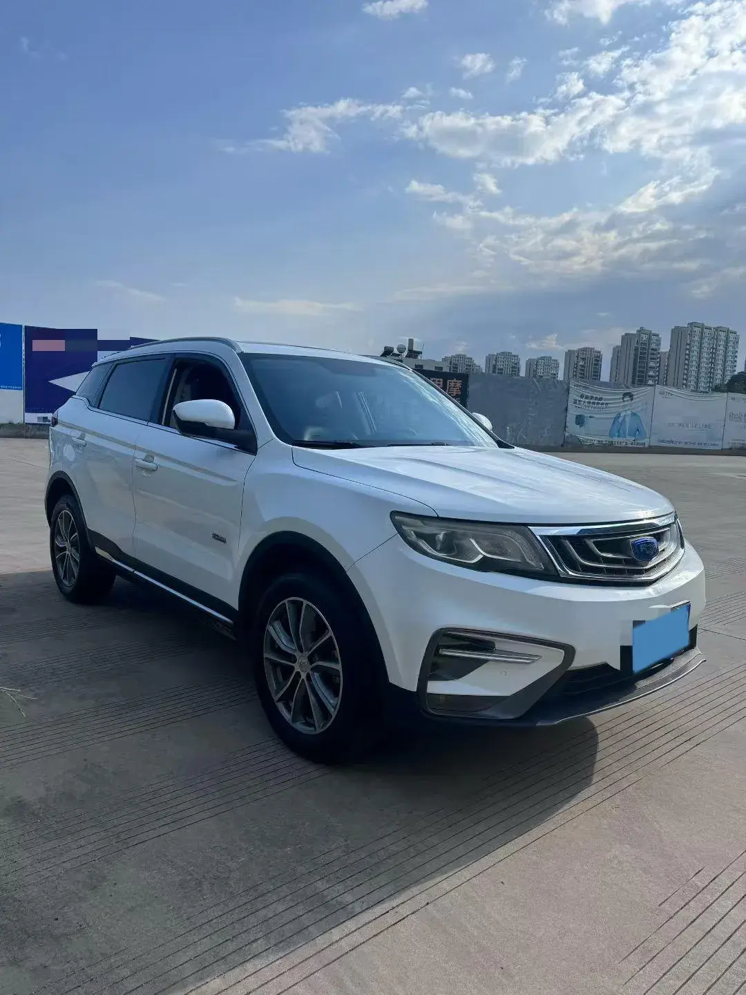 2018 GEELY AZKARRA thumbnail 2