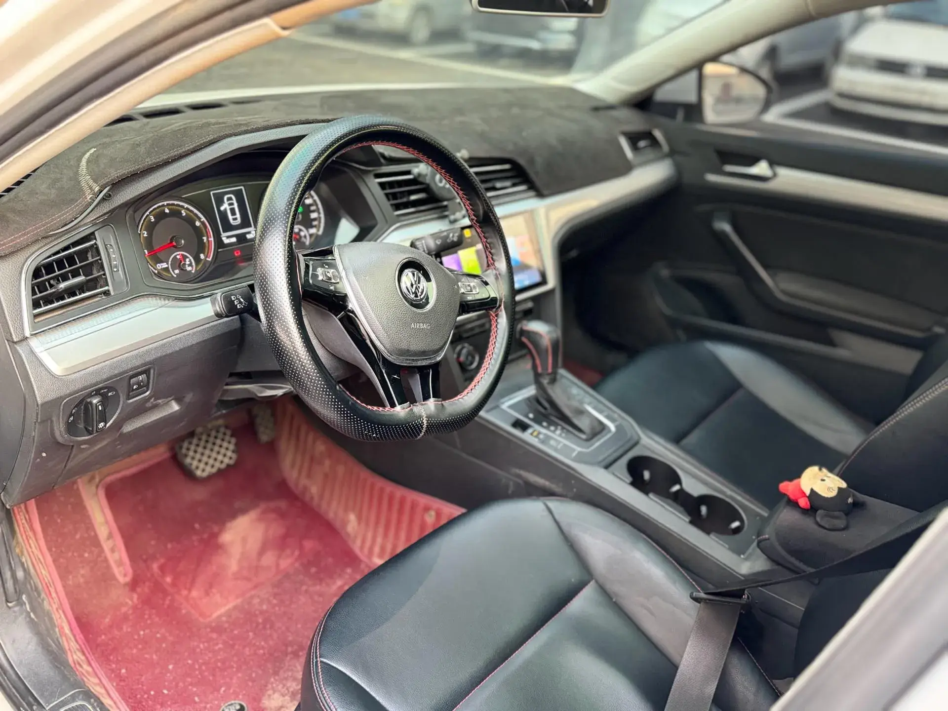 2019 VOLKSWAGEN LAMANDO thumbnail 4