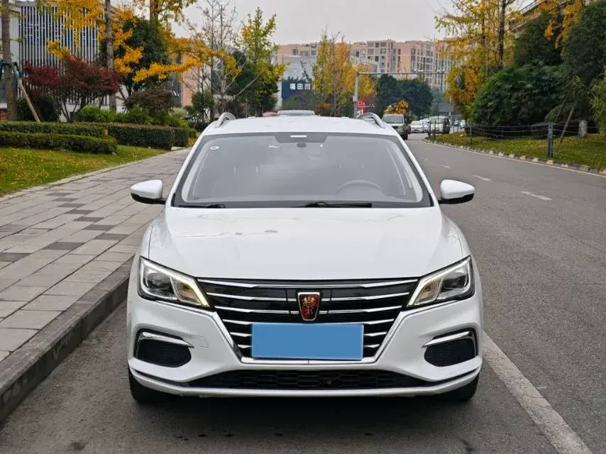 2018 ROEWE EI5 thumbnail 2