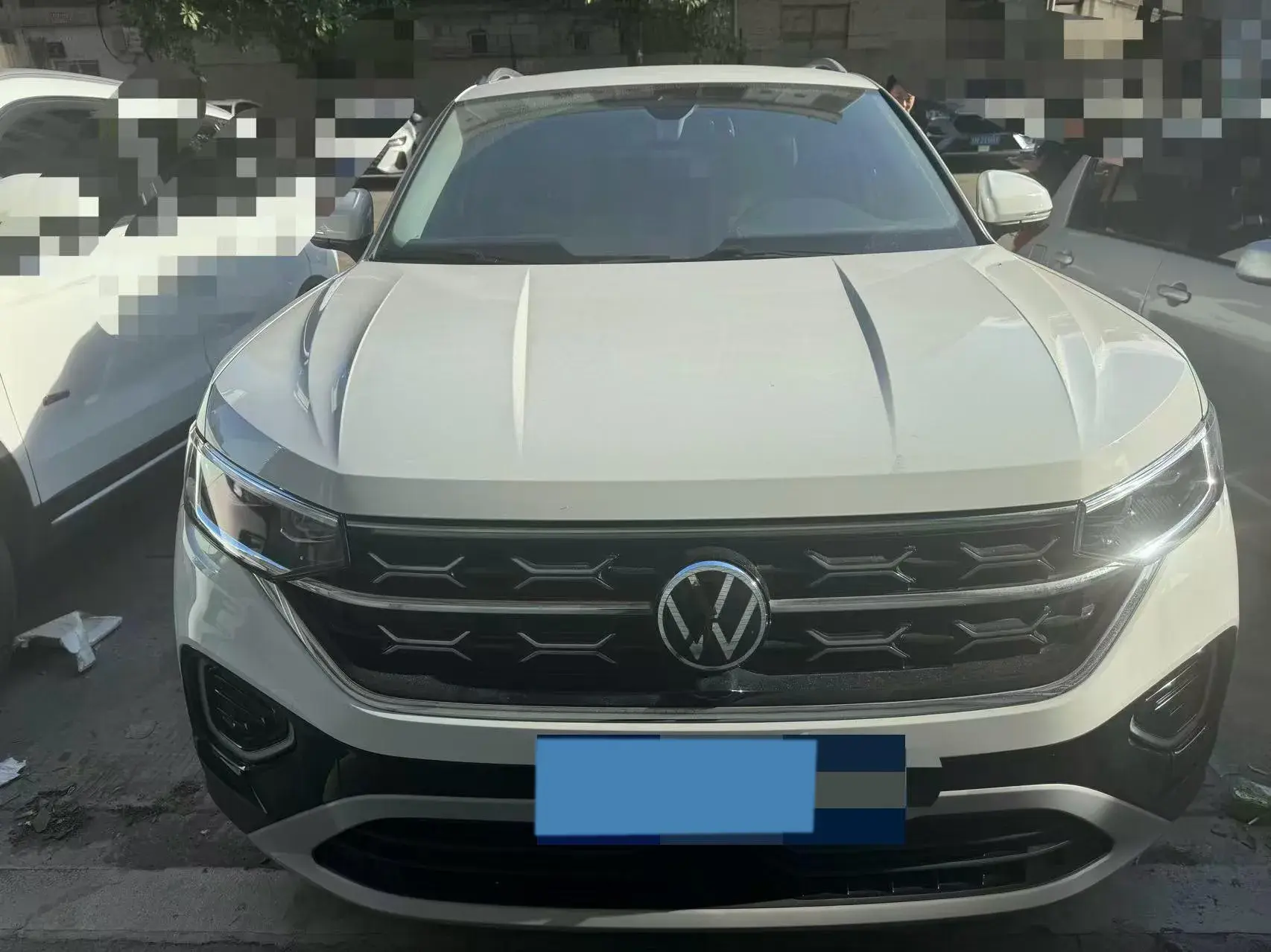 2024 VOLKSWAGEN TAYRON thumbnail 2