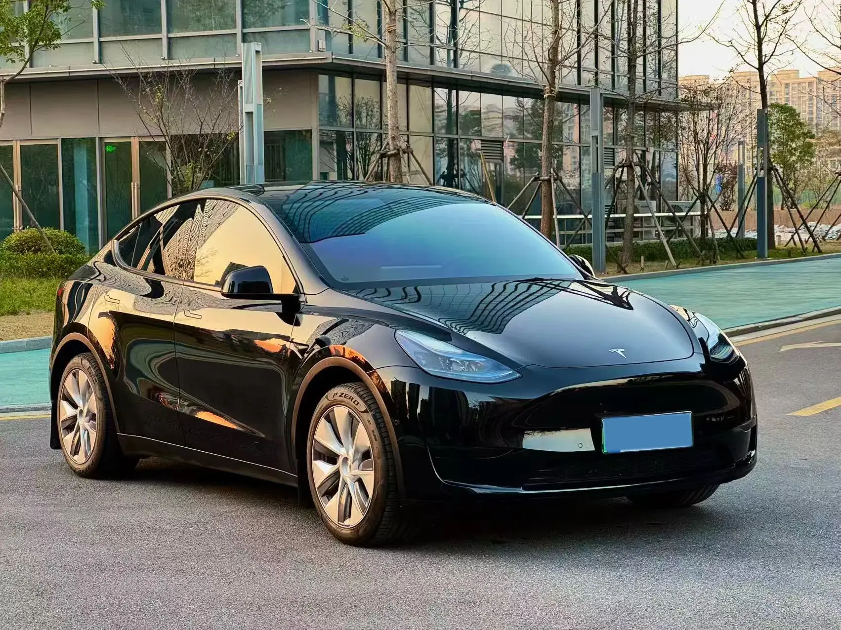 2022 TESLA MODEL thumbnail 3