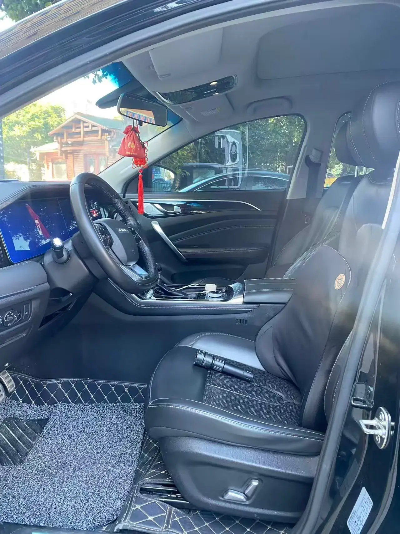 2020 JETOUR X90 thumbnail 4