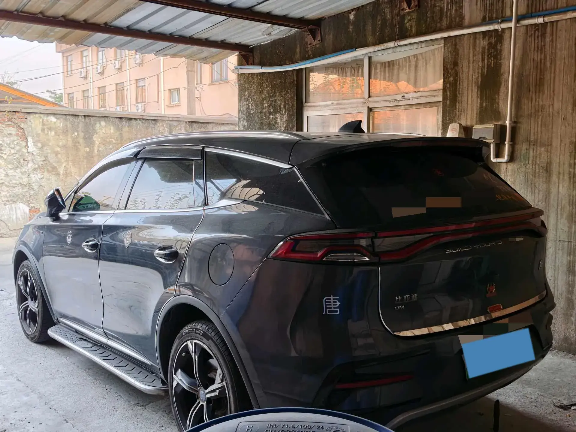 2021 BYD TANG thumbnail 4