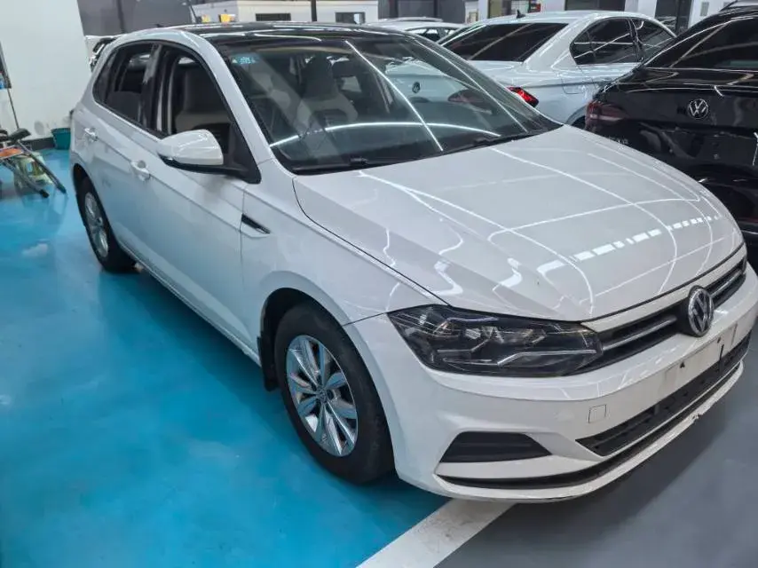 2019 VOLKSWAGEN POLO thumbnail 2