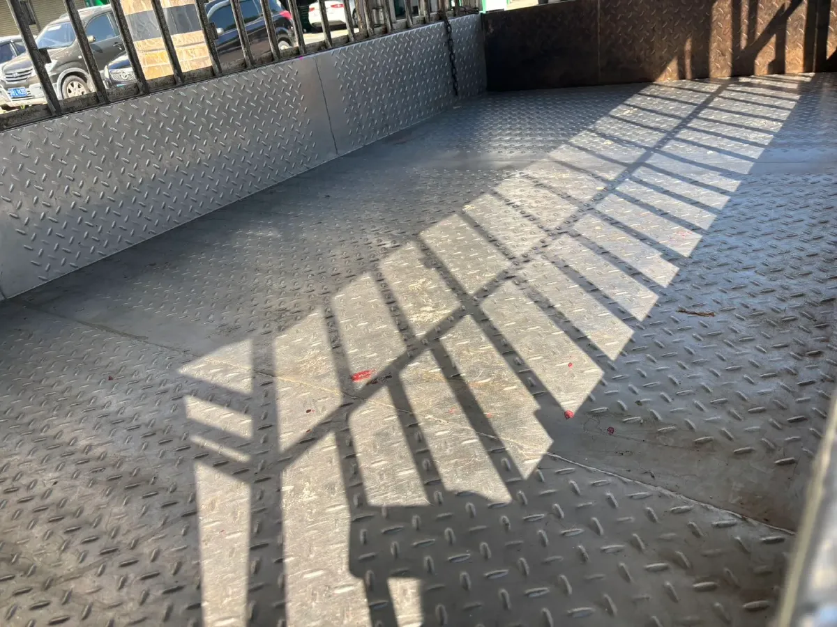 2021 WuLing RongGuang New Truck 1.8L 125HP L4 5MT,autocango,china used car exporter,china ev exporter,chinese used car exporter,chinese used ev exporter