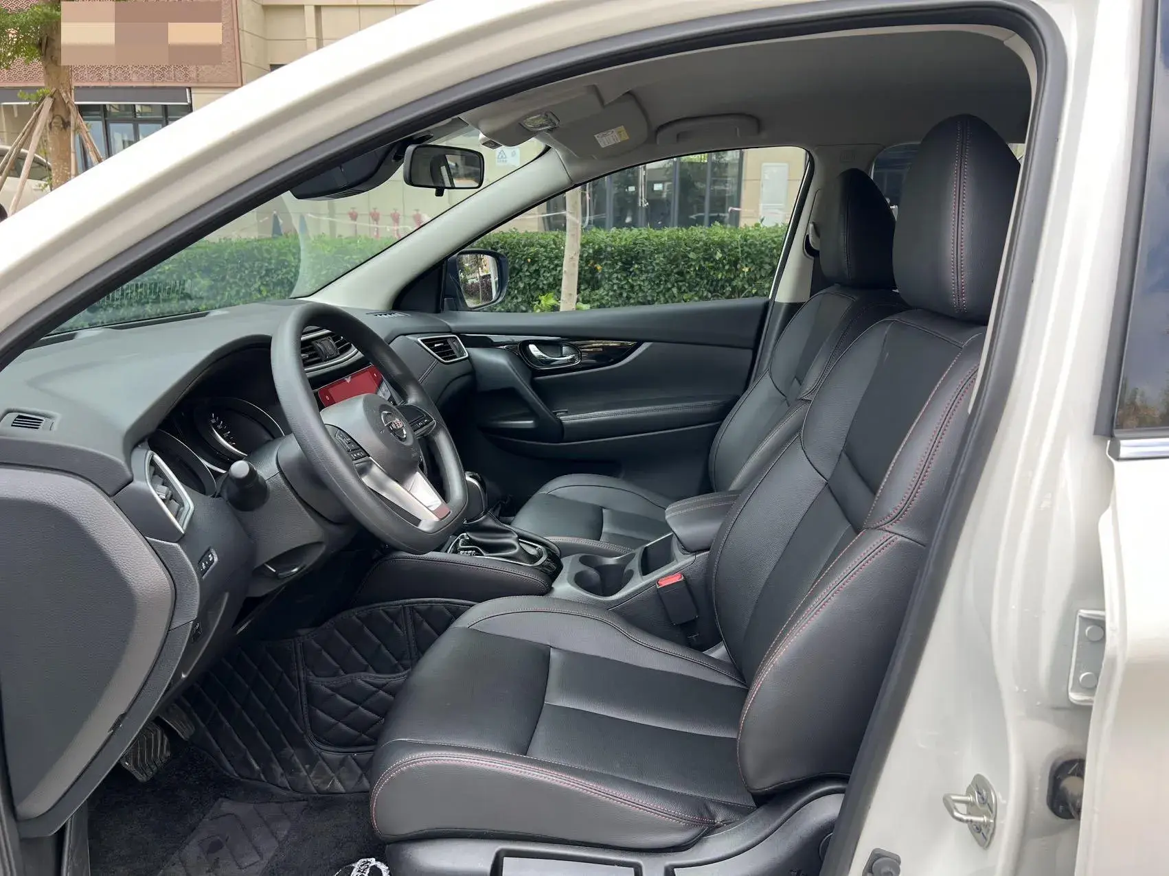 2022 NISSAN QASHQAI thumbnail 4