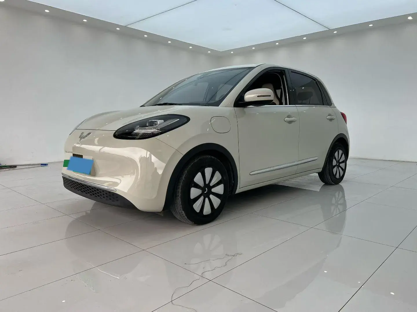 2023 WULING BINGUO view 1