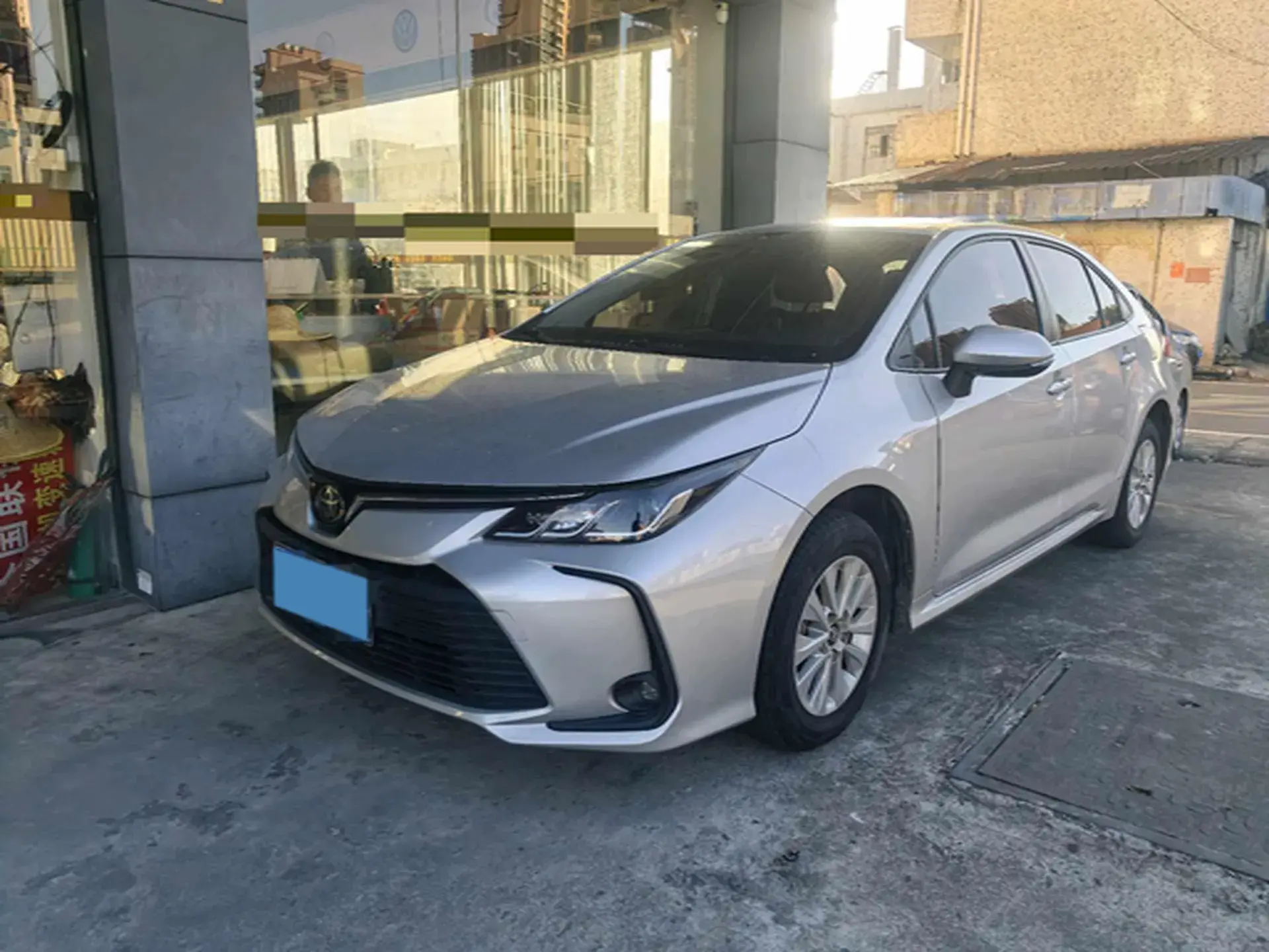 2019 TOYOTA COROLLA view 1