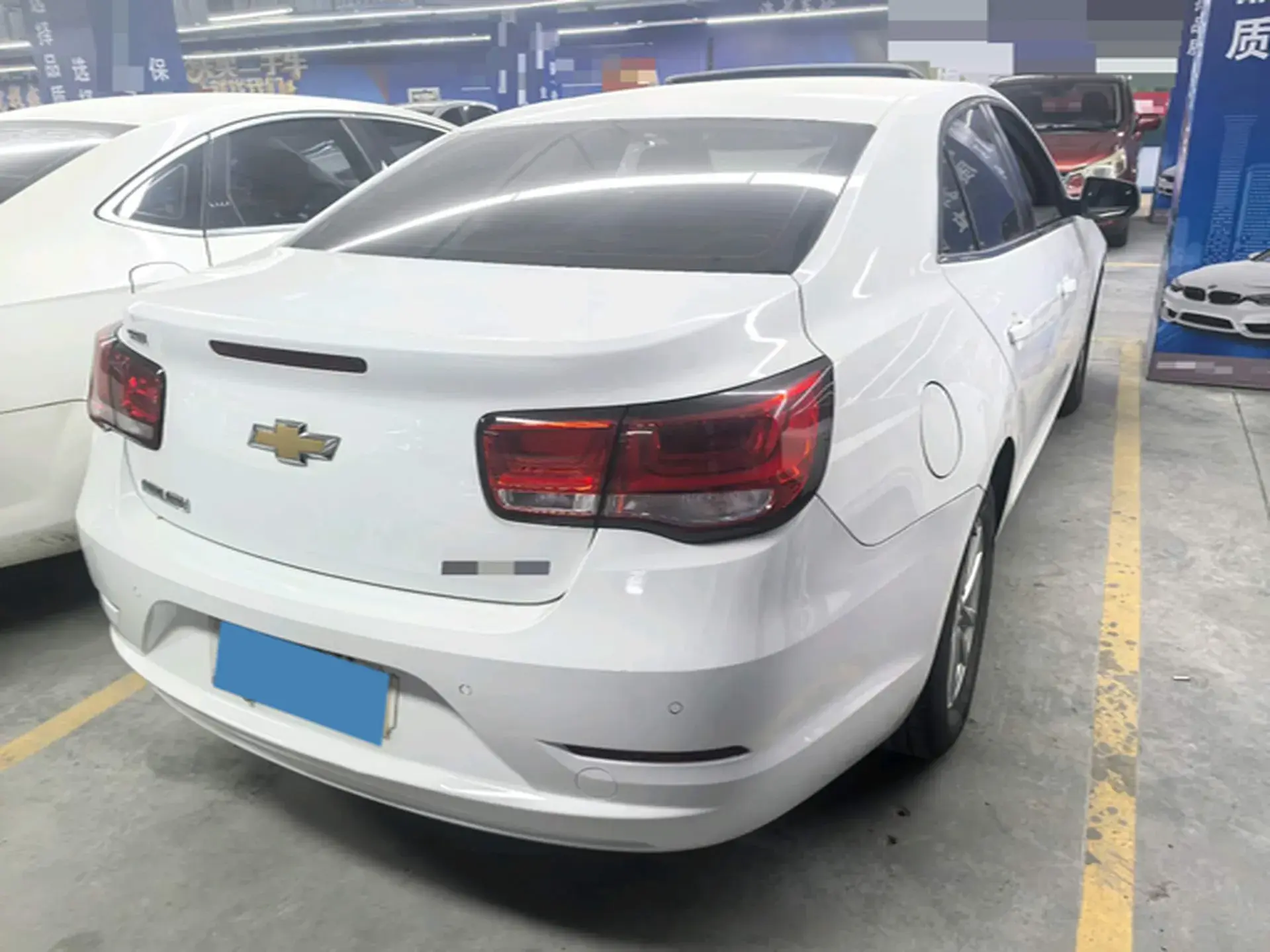 2018 CHEVROLET MALIBU thumbnail 3