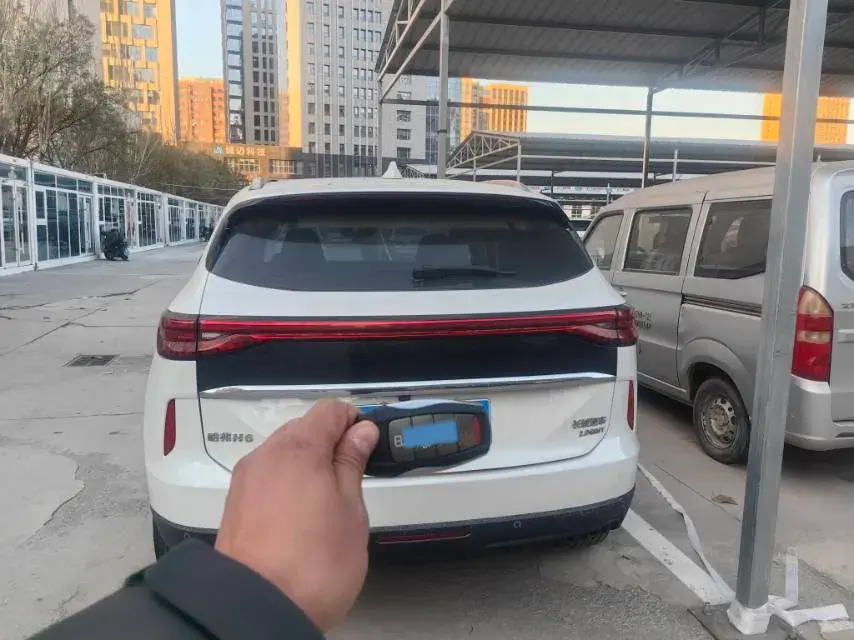 2021 HAVAL H6 thumbnail 4