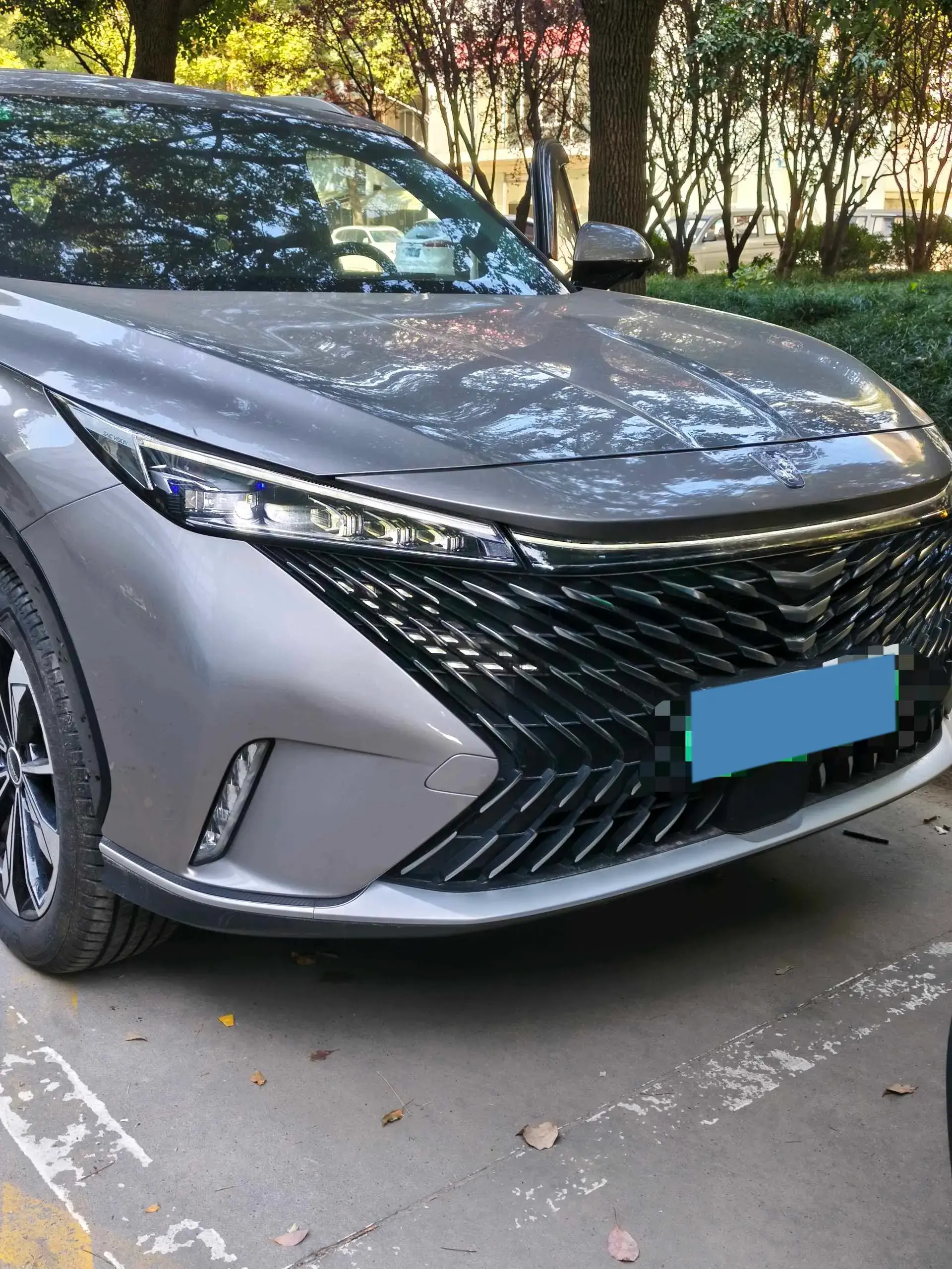 2023 ROEWE RX5 thumbnail 3