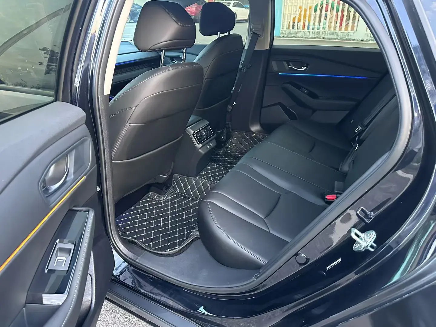 2023 HONDA ACCORD thumbnail 3