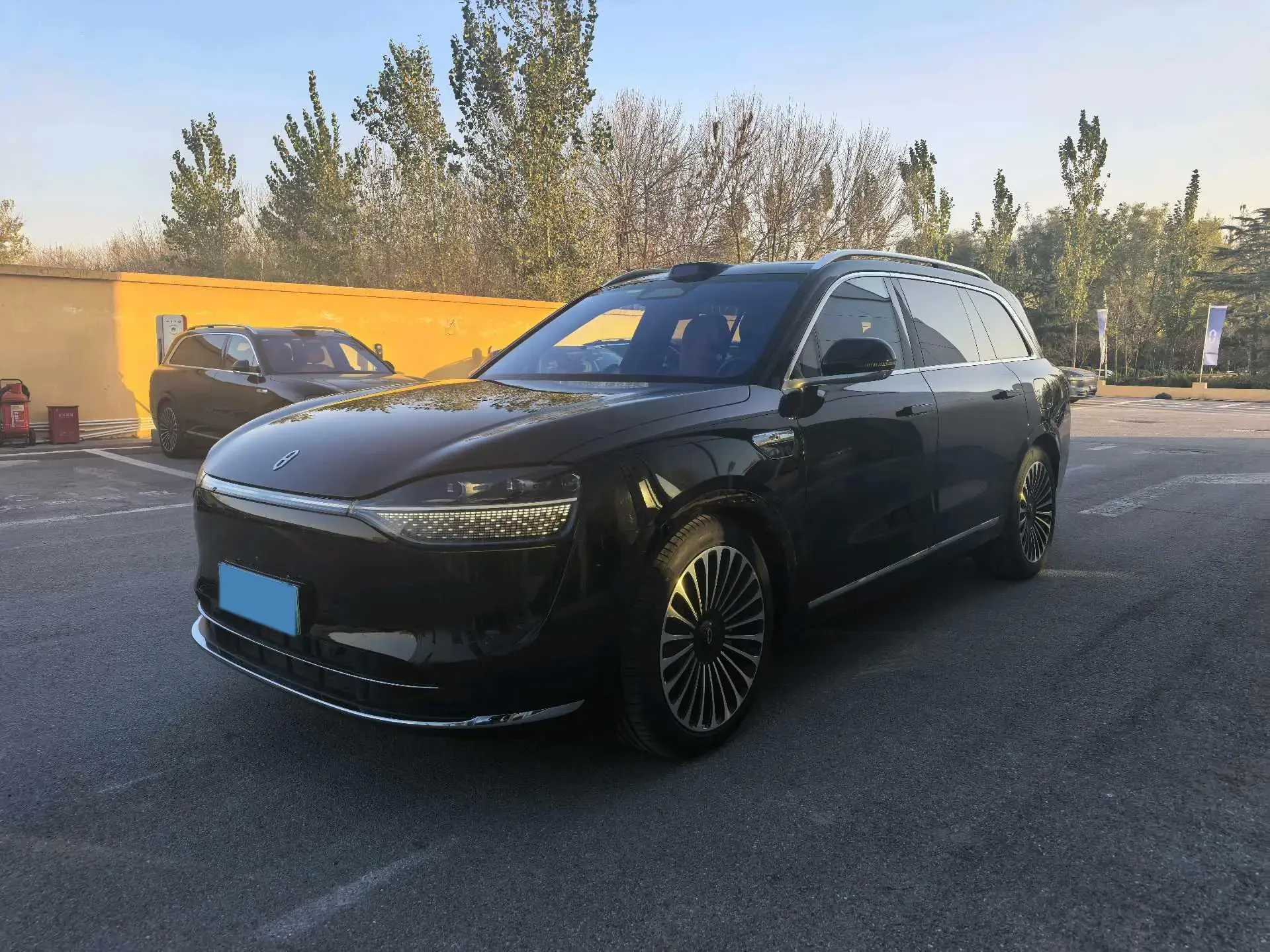 2024 AITO AITO view 1