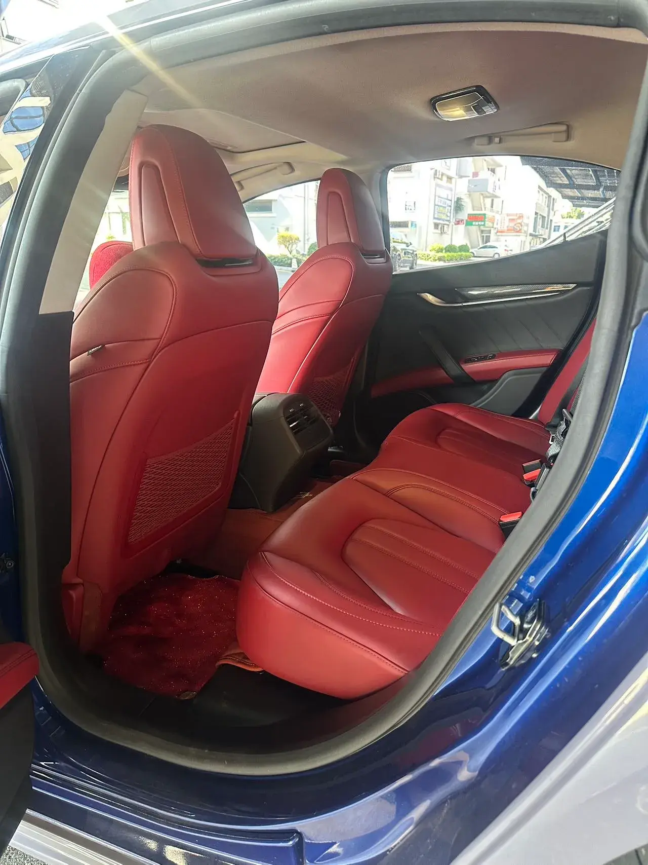 2021 MASERATI GHIBLI thumbnail 4