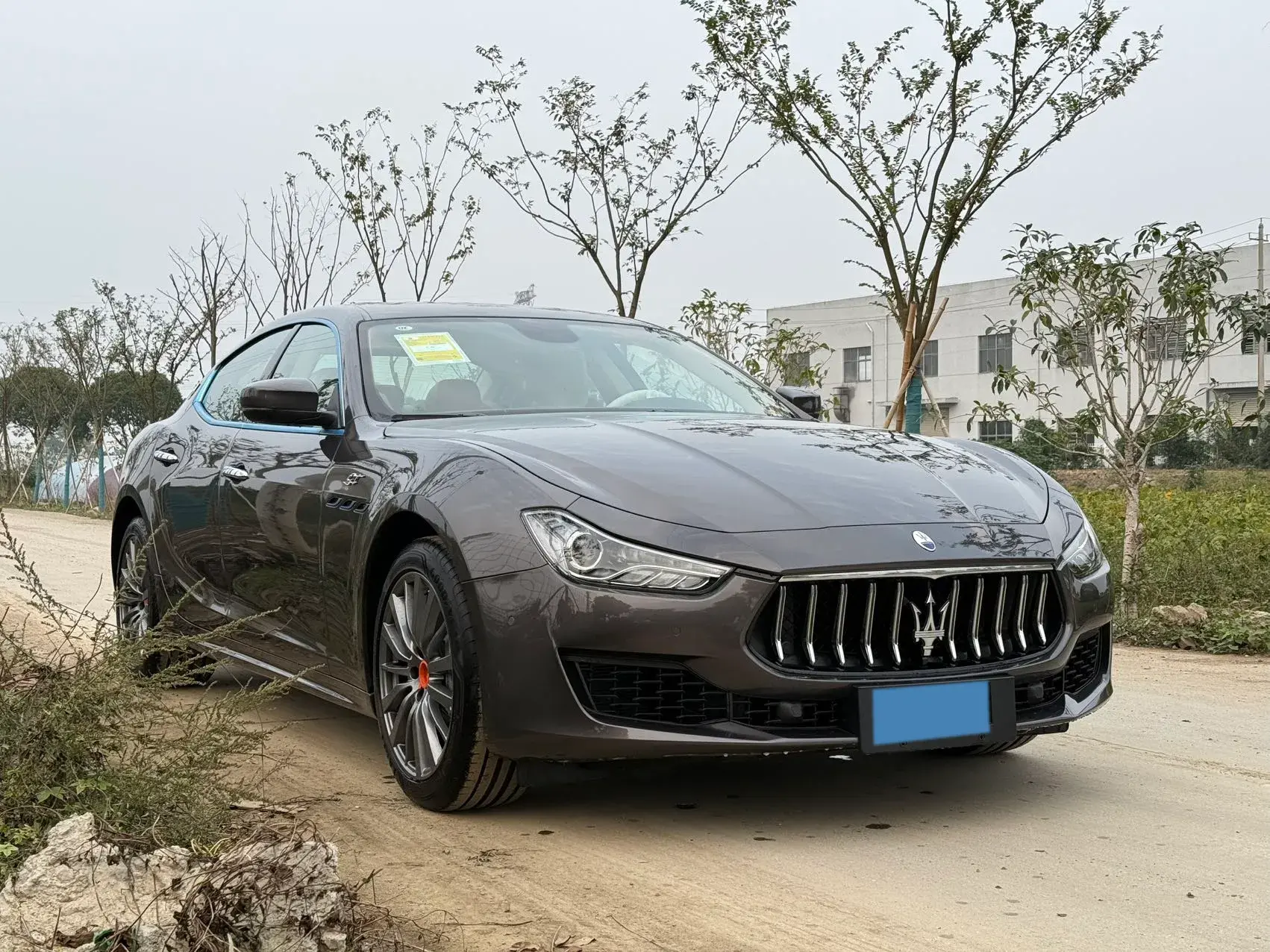 2023 MASERATI GHIBLI thumbnail 3