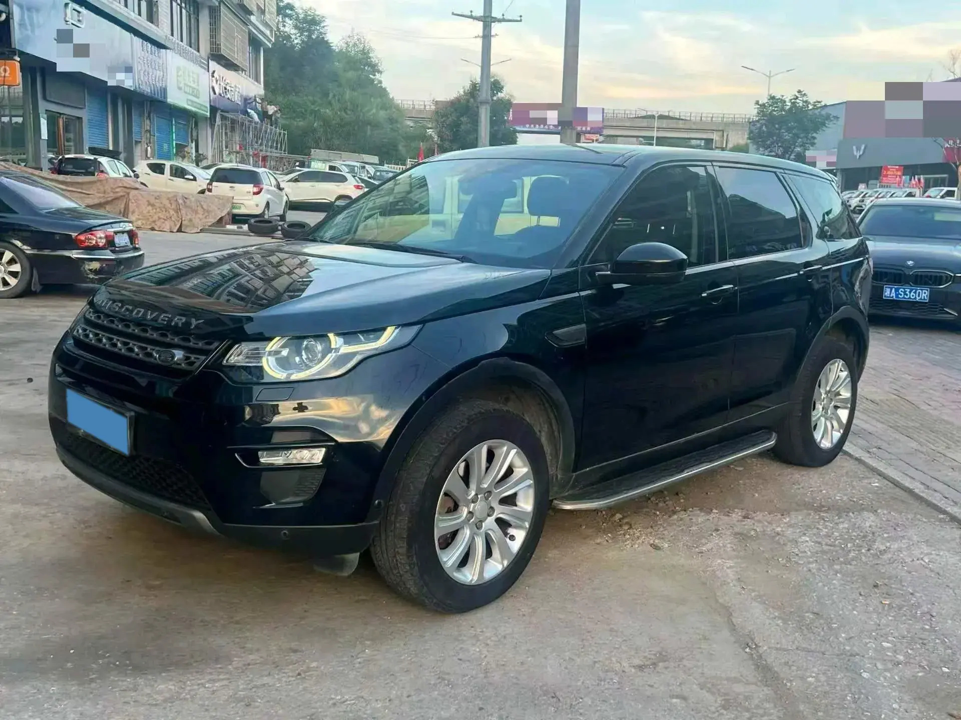2018 LAND ROVER view 1