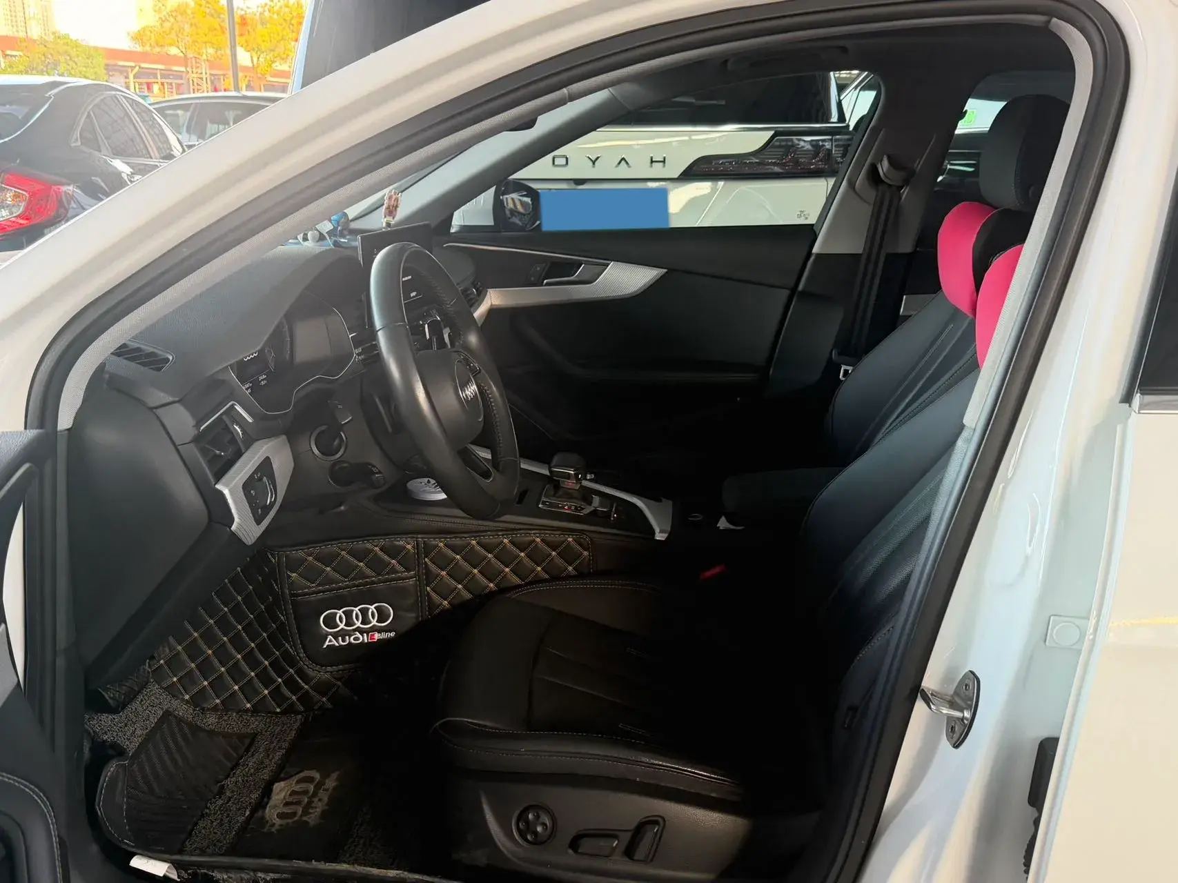 2022 AUDI A4L thumbnail 4