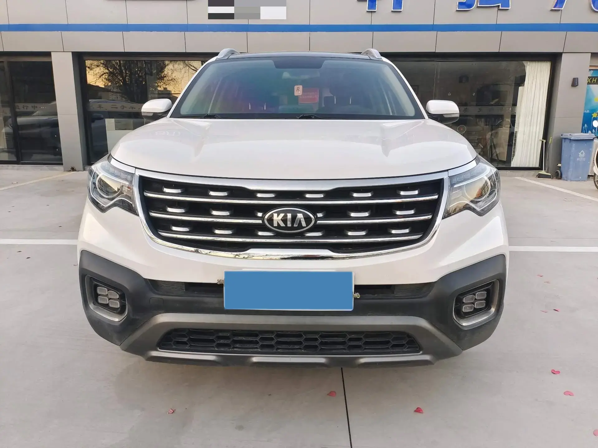 2019 KIA SPORTAGE thumbnail 2