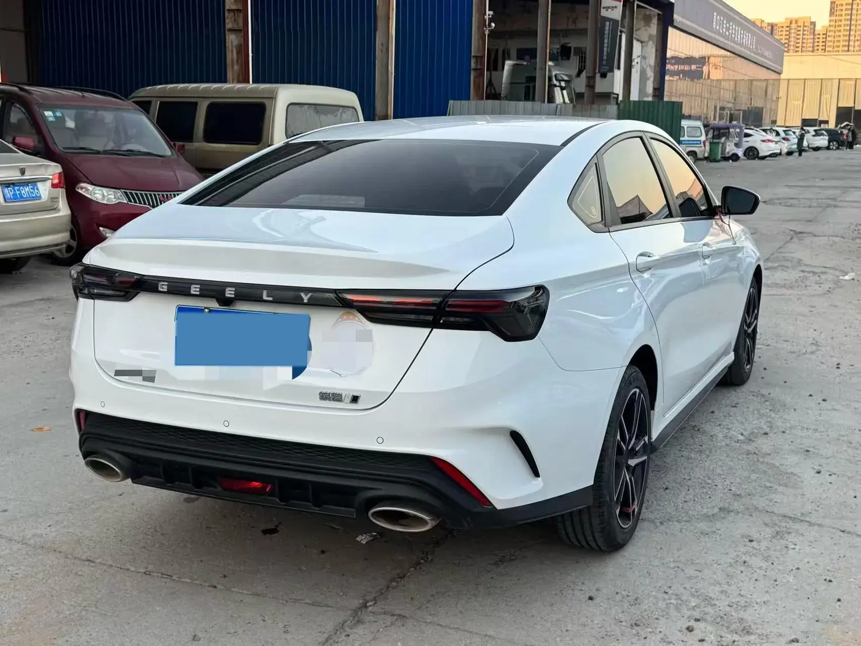 2022 GEELY BINRAY thumbnail 4