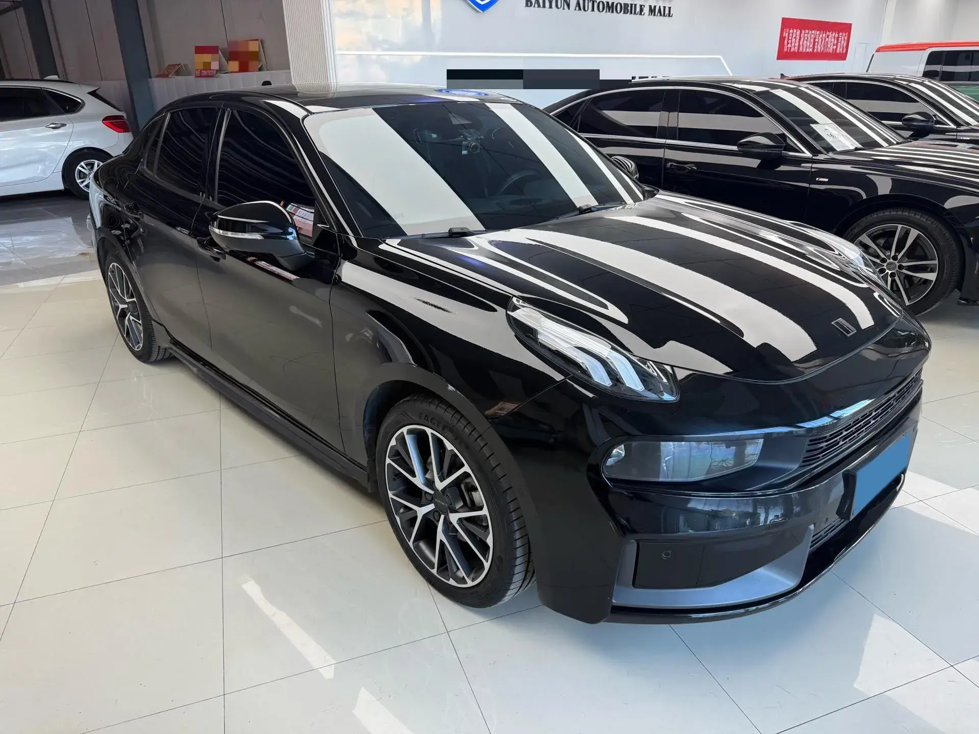 2021 LYNK&CO 03 thumbnail 3