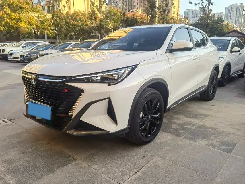 2025 ChangAn X5 PLUS 1.5T 188HP L4 7DCT