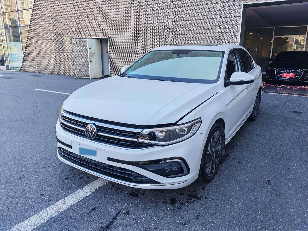 2023 VOLKSWAGEN BORA view 1