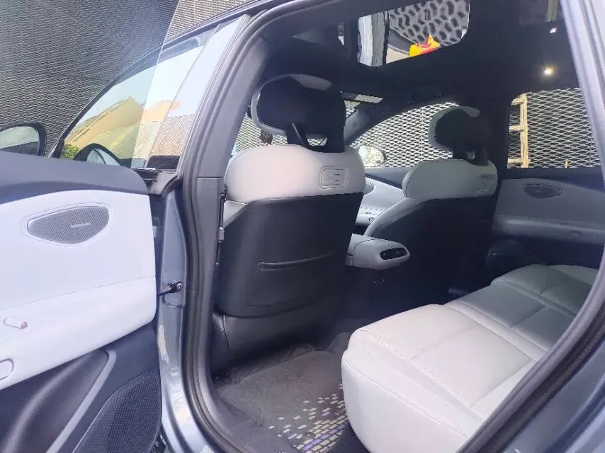 2025 LYNK&CO Z10 BEV 95KWH,autocango,china used car exporter,china ev exporter,chinese used car exporter,chinese used ev exporter